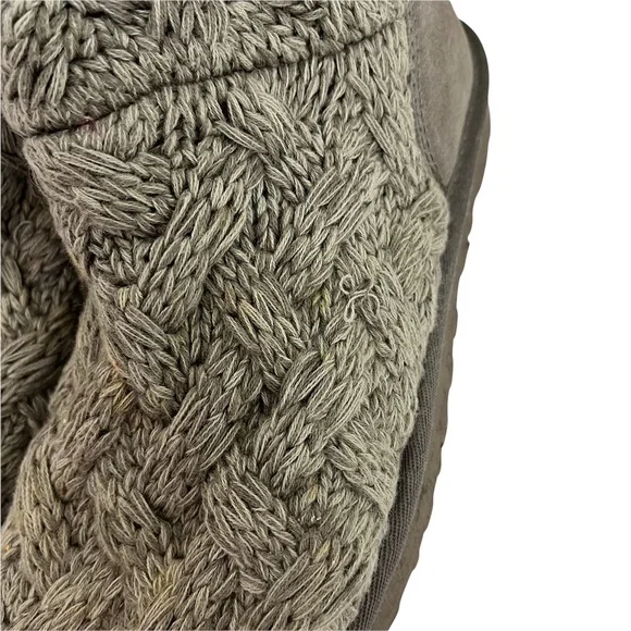 UGG Isla Sweater Cable Knit Boots in Gray Size 7 - Picture 11 of 16